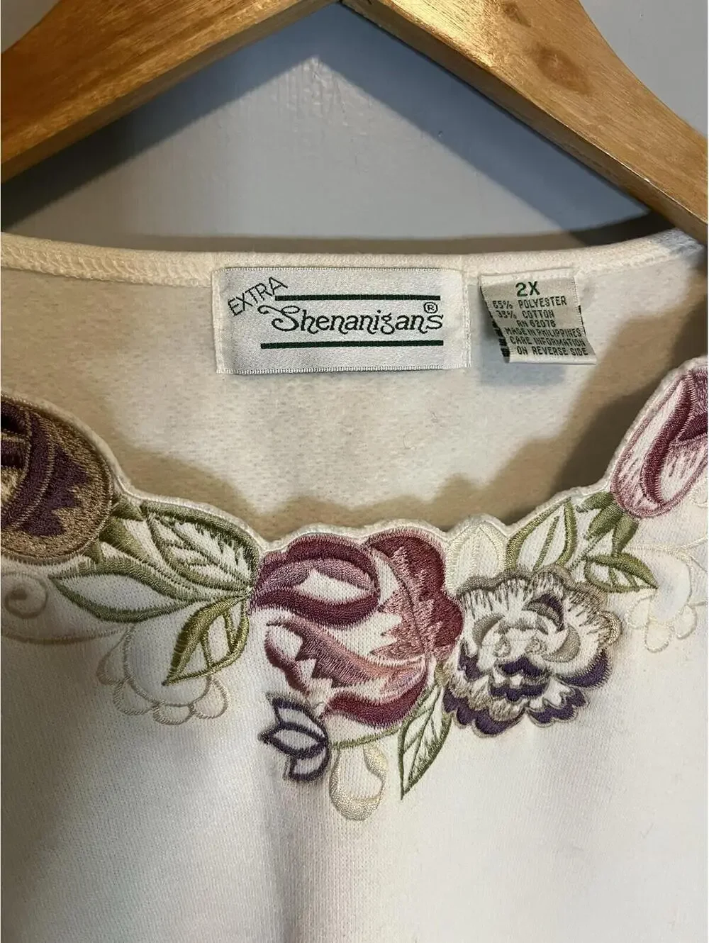 VTG Shenanigans Women's Crew Neck Sweatshirt Floral Size 2X Ivory Grandmacore
